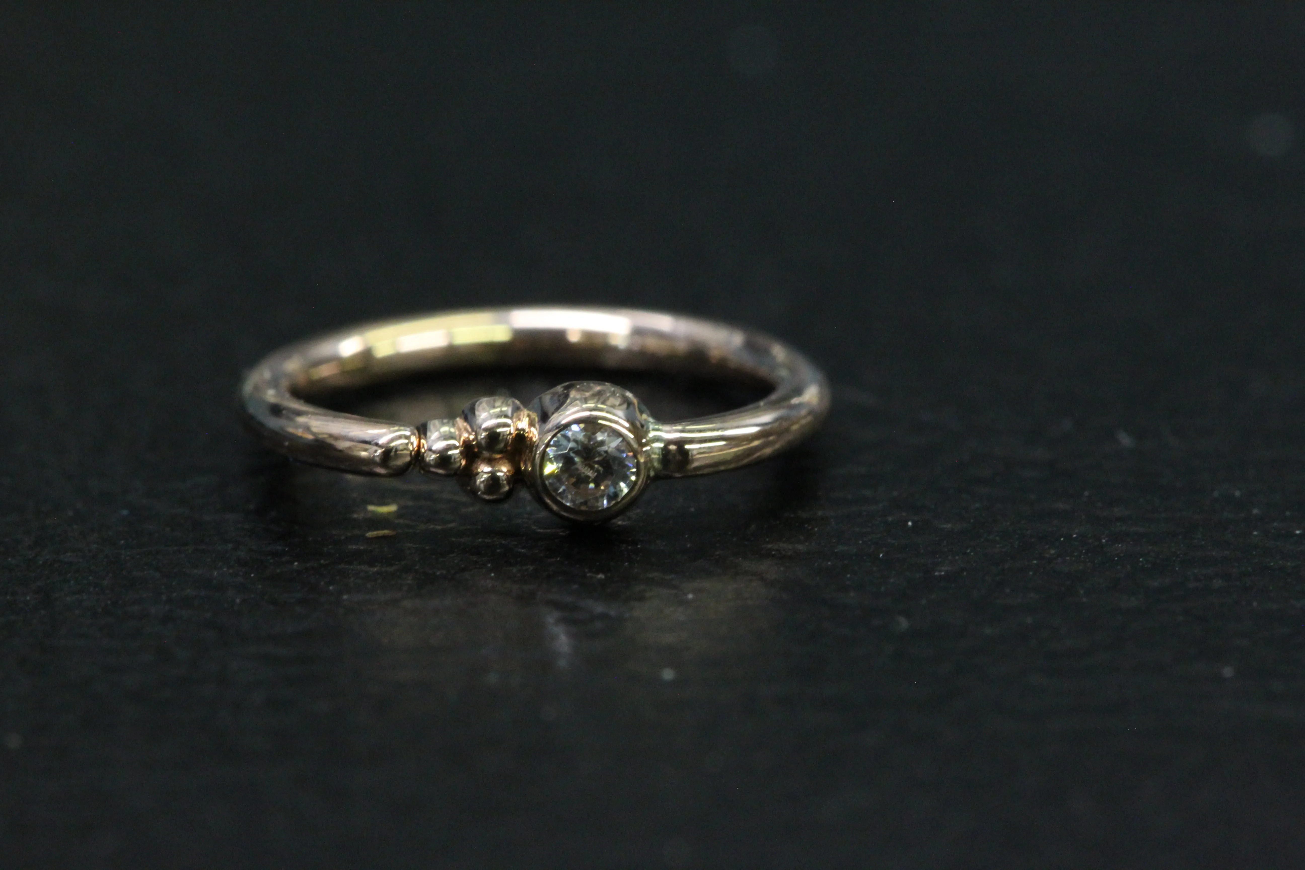 3-Bead Seamless Ring- White Gold