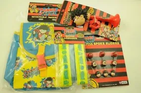 BEANO DENNIS THE MENACE BIKE ACCESSORY PACK; BAG, ARM BANDS, HORN, CLICKERS