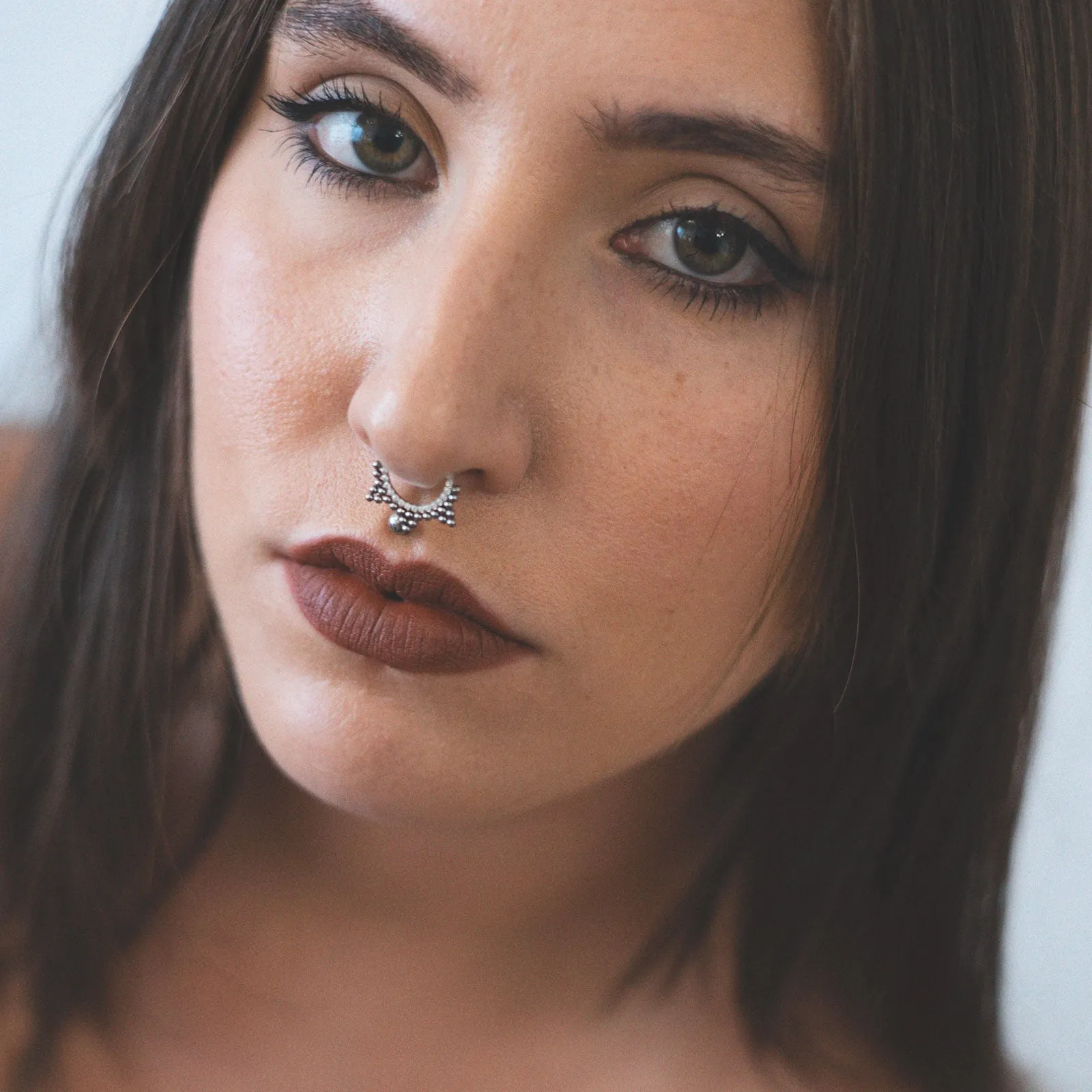 Bejewelled Triple Trinity Dot Titanium Septum Clicker