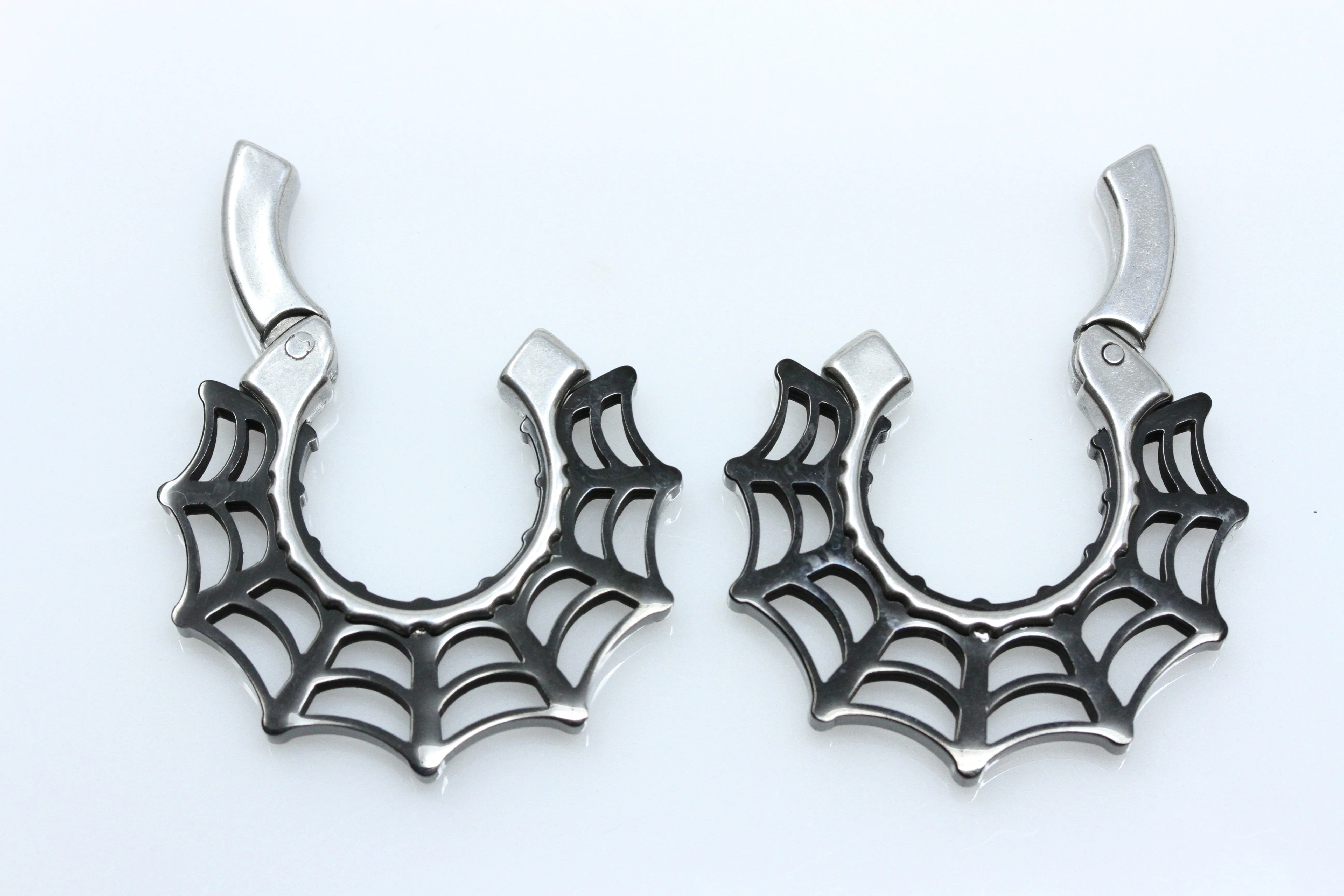 Black Spider Web Hoop Clicker Ear Weights (Pair) - PSS100