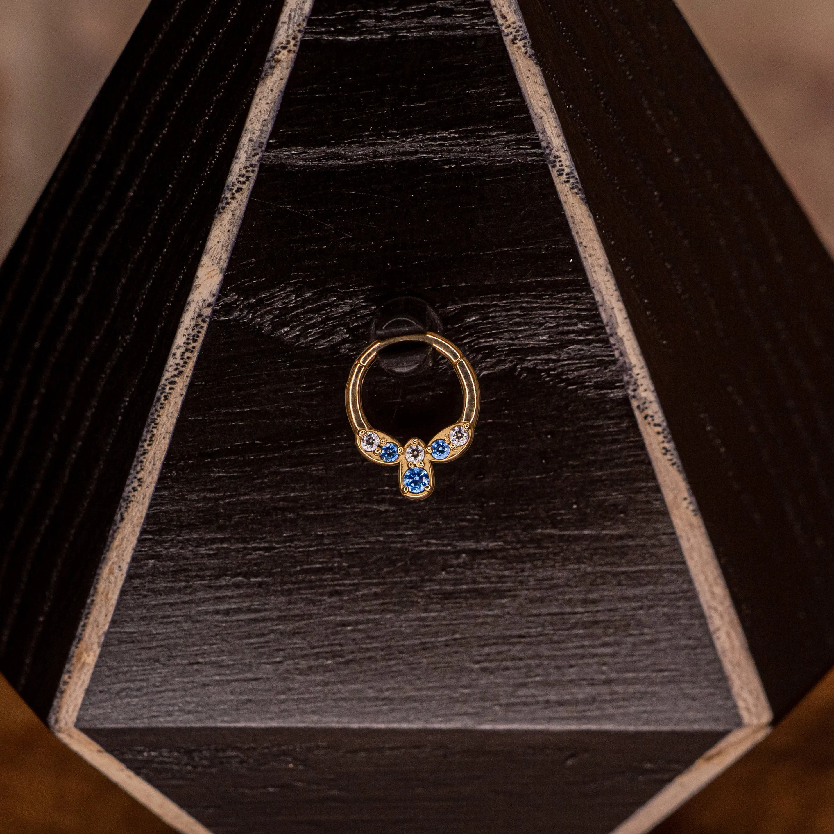 Clicker in Yellow Gold