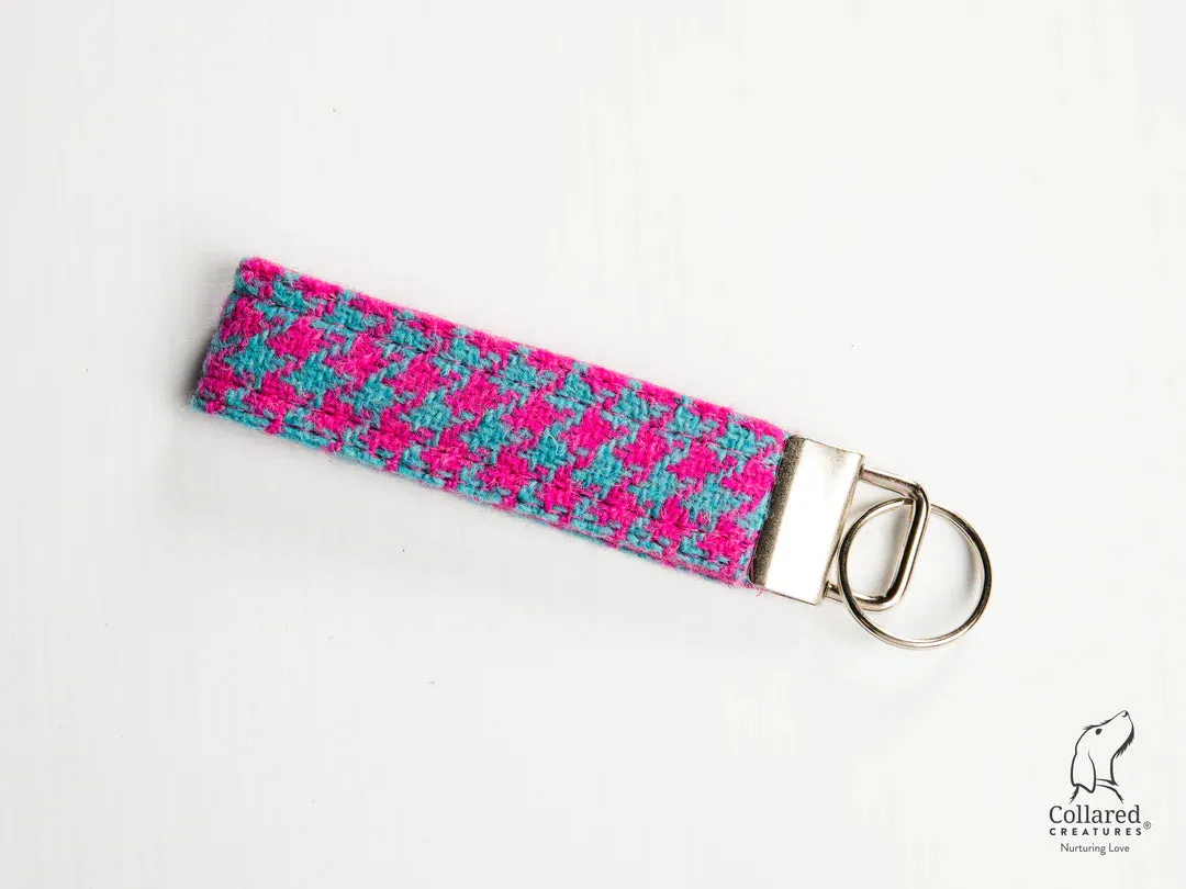 Harris Tweed Turquoise and Pink Houndstooth Dog Collar