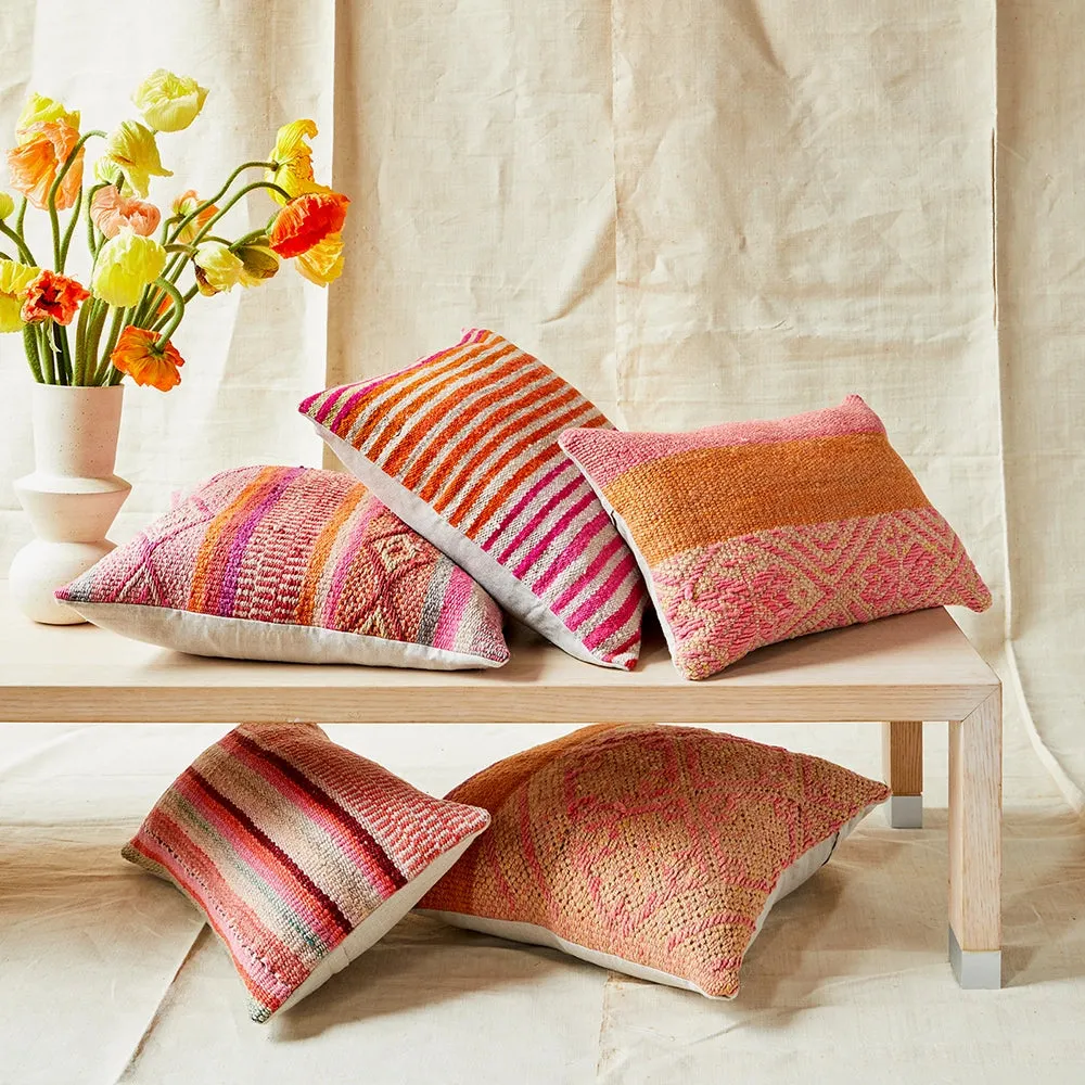 Woven Pillow 03